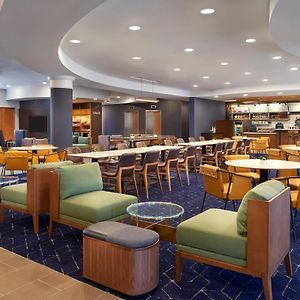 Courtyard By Marriott Toronto Markham